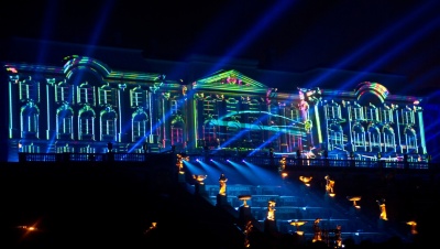 Автобусный тур в Санкт-Петербург на закрытие фонтанов