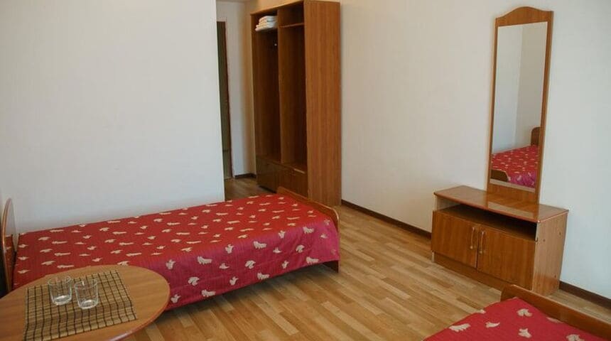 База отдыха Русалочка, Лермонтово- номер.jpg