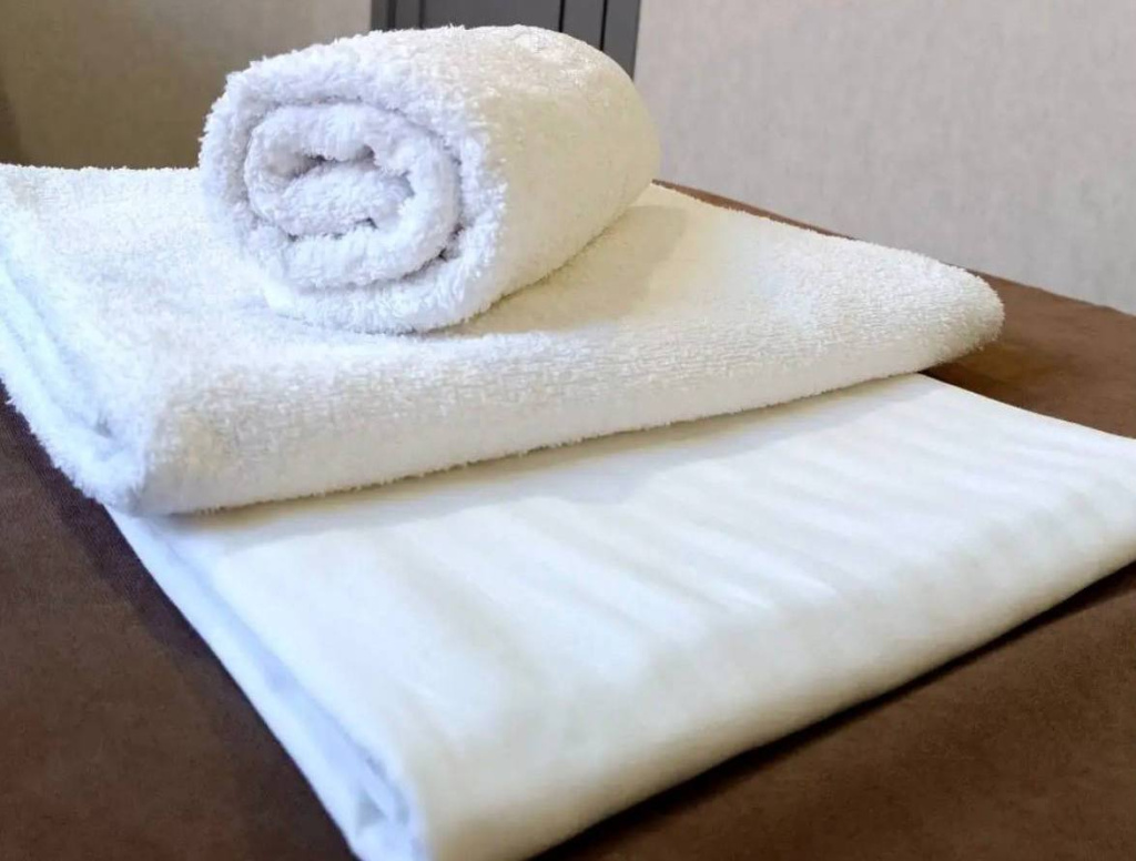Гостевой дом Амина - полотенце в номере.jpg