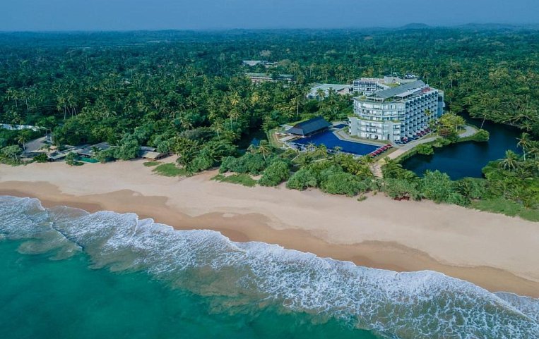 Sheraton Kosgoda Turtle Beach Resort 5 сверху.jpg