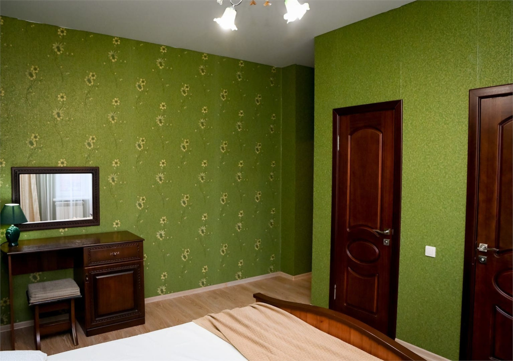 Госетвой дом на Ялтинской- коридор.jpg Госетвой дом на Ялтинской- коридор.jpg