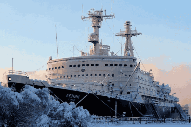 Мурманск , ледокол Ленин.png