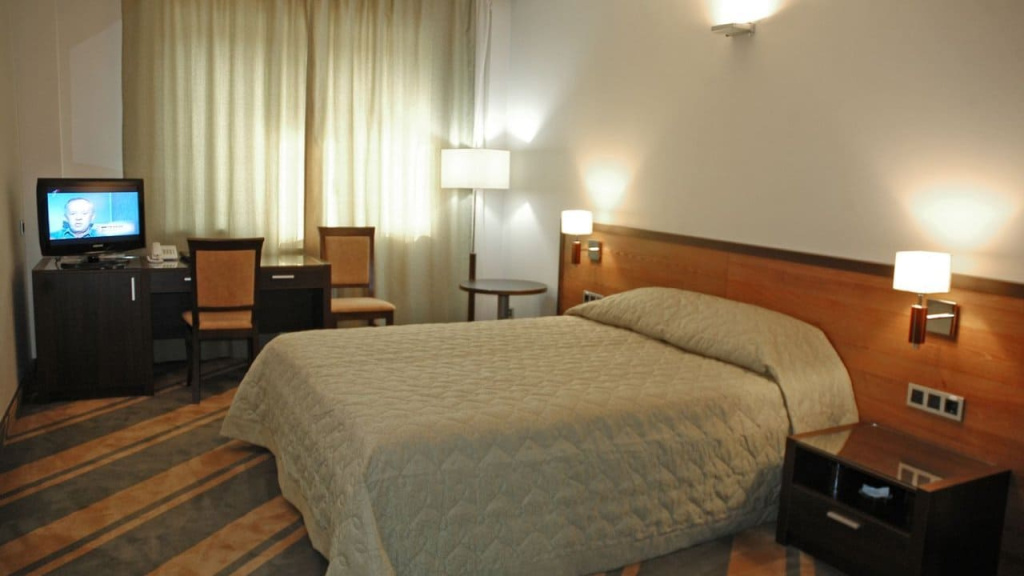 Корпус 2 санатория Westa Однокомнатный номер Double на двоих вид сбоку.jpg Корпус 2 санатория Westa Однокомнатный номер Double на двоих вид сбоку.jpg