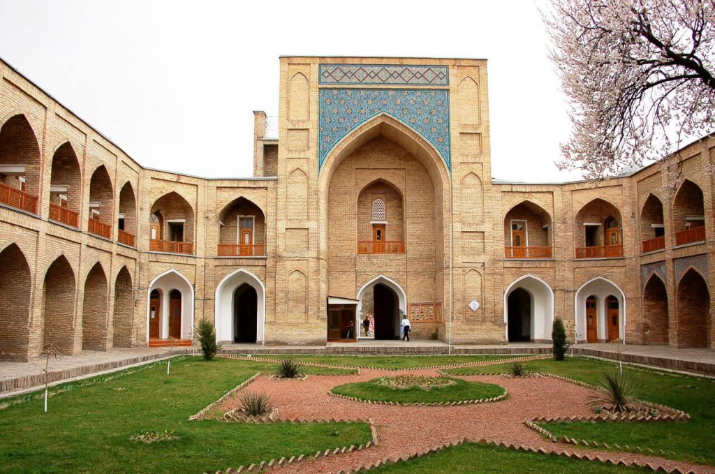 День 4 медресе Кукельдаш.jpg День 4 медресе Кукельдаш.jpg