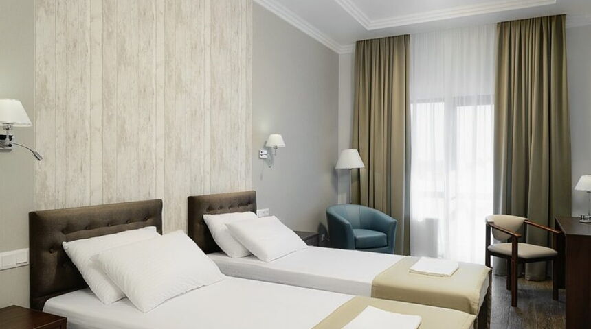 Sun Palace Gagra номер с двумя раздельными кроватями.jpg Sun Palace Gagra номер с двумя раздельными кроватями.jpg