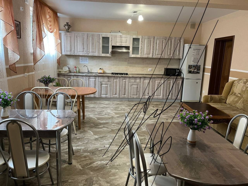 Гостевой дом Южное море в Кабардинке-кухня во втором корпусе.jpg