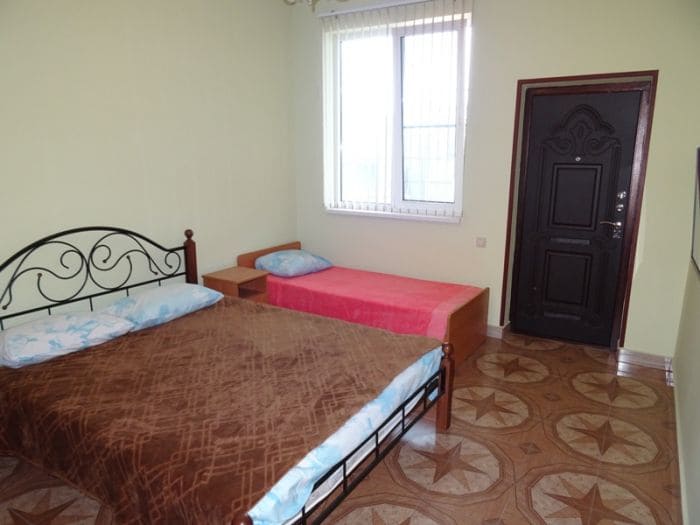 Отель Охотник, номер на троих 2.jpg Отель Охотник, номер на троих 2.jpg