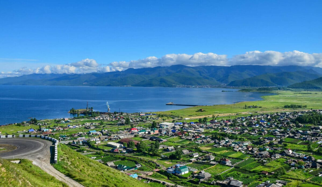 Слюдянка Байкал.jpg