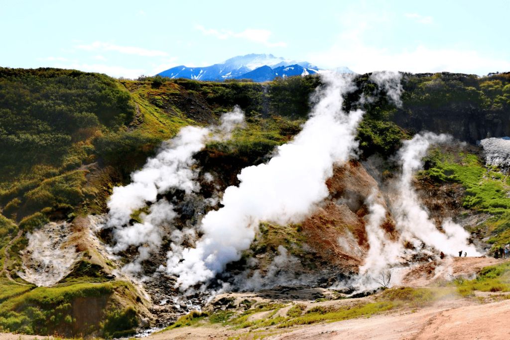 Мини-долина гейзеров Камчатка.png