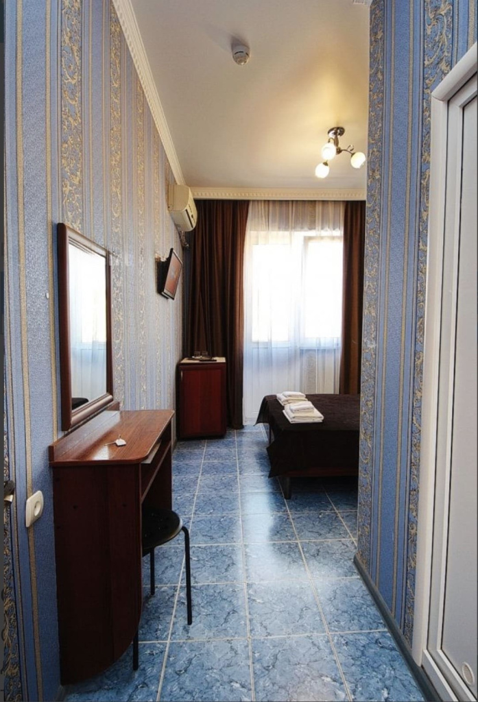 Гостевой дом Лакис в Кабардинке 2-х местный номер.jpeg Гостевой дом Лакис в Кабардинке 2-х местный номер.jpeg