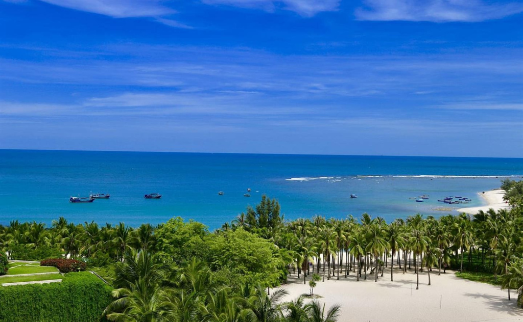 Отель InterContinental Sanya Resort 5 вид на бухту.jpg