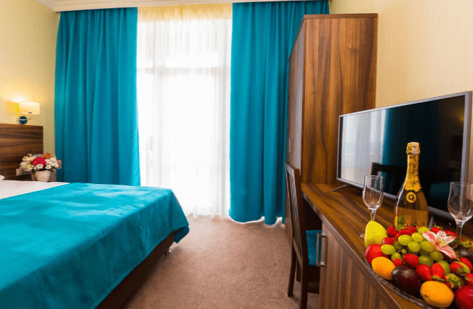 Общий вид на номер отельного комплекса Золотой Якорь.png Общий вид на номер отельного комплекса Золотой Якорь.png