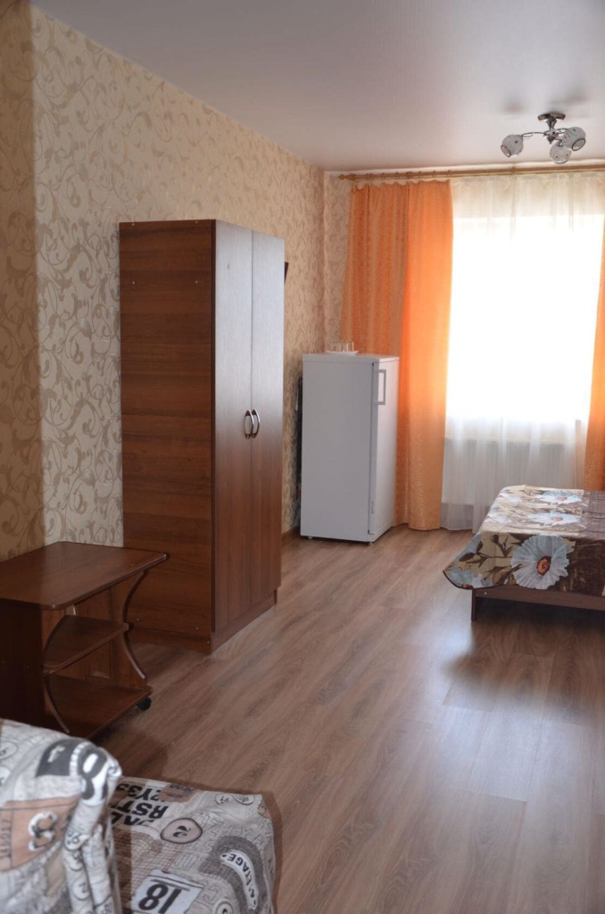 Гостевой дом Южное море в Кабардинке- вид на холодильник.jpg