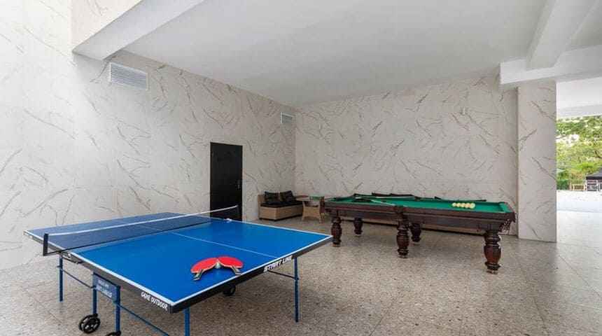 Гранд отель Россия в Гудаута- развлечения.jpg