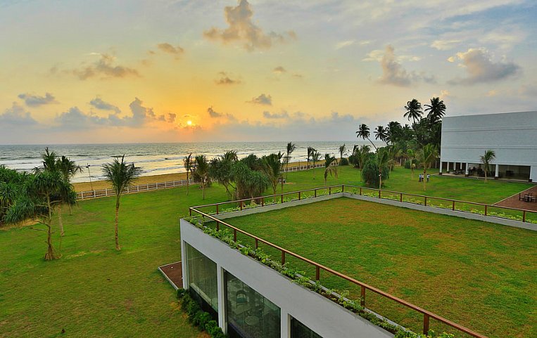 Citrus Waskaduwa 5 территория.jpg Citrus Waskaduwa 5 территория.jpg