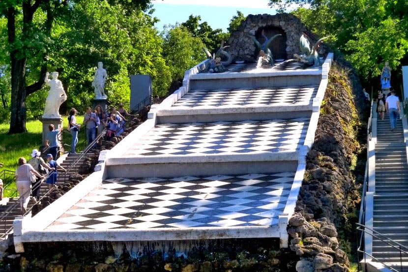 Фонтан Шахматная горка, Петергоф