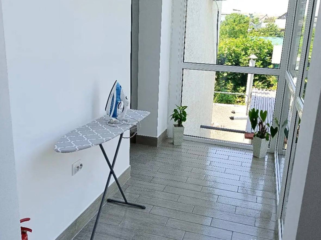 Гостевой дом Амина - утюг на этаже.jpg