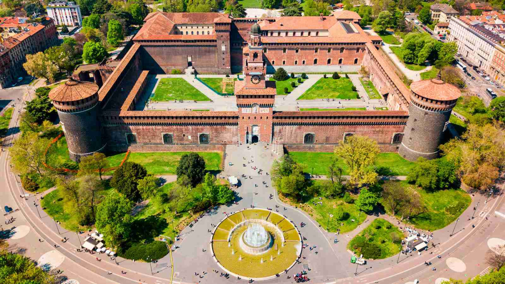 Замок Сфорцеско, Милан.jpeg