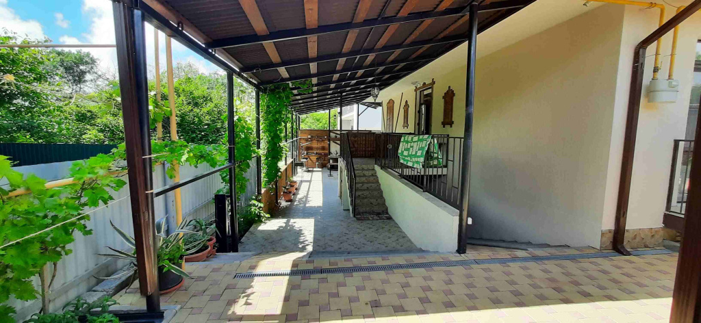 Гостевой дом Orio в Кабардинке внутрений коридор.jpg