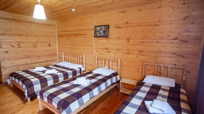 Глория, Абхазия номер на троих.png