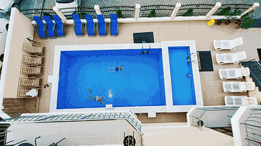 ГД Родос в Кабардинке, бассейн вид сверху.png