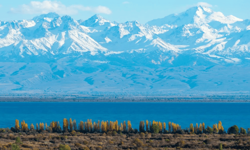 озера Иссык-Куль горы.png