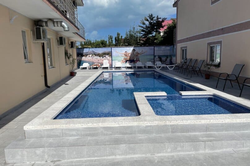 Отель София , Каюардинка- вид бассейн.jpeg Отель София , Каюардинка- вид бассейн.jpeg