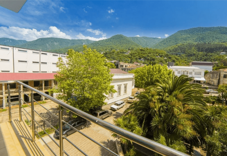 Отель Руслан в Гаграх, вид из отеля.png