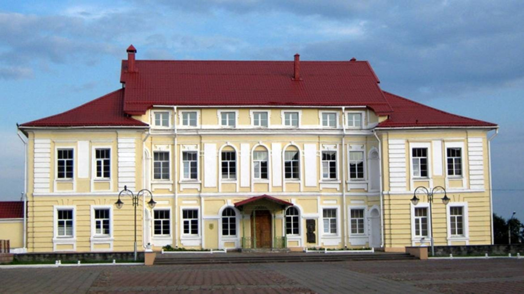 Архиерейский дворец митрополита Георгия Конисского, Могилев.jpg