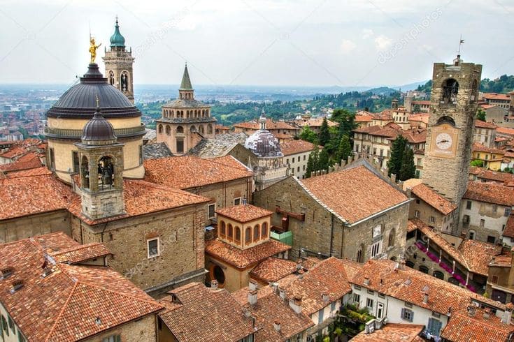 БЕРГАМО, Италия.jpg