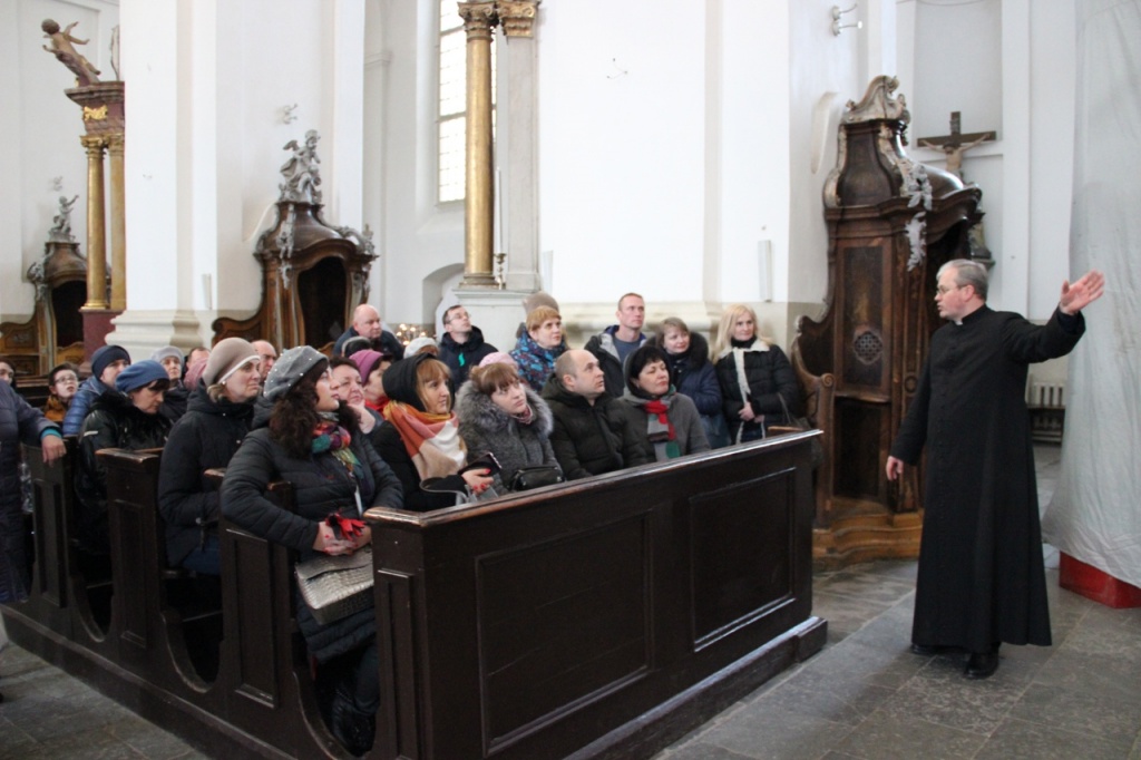 костел франциска ксаверия.jpg