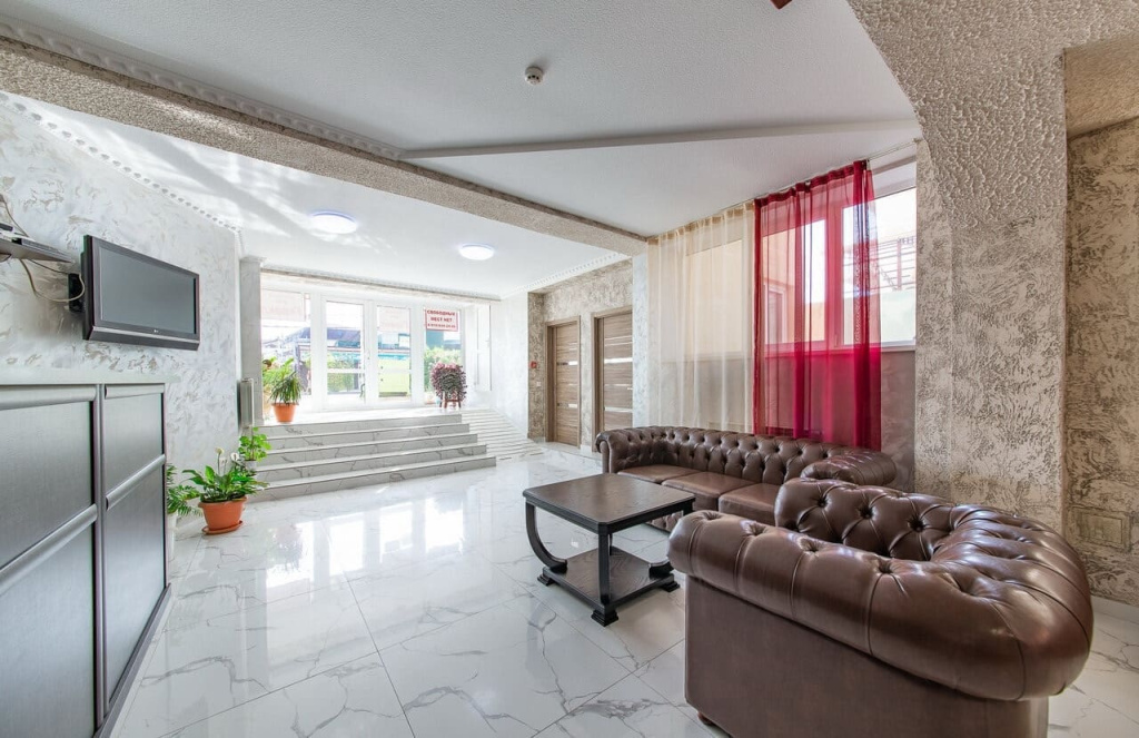 Гостевой дом Геракл, Анапа, поселок Витязево , фое.jpg