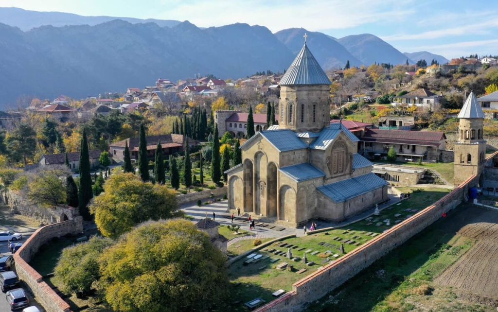 монастырь самтавро.jpg