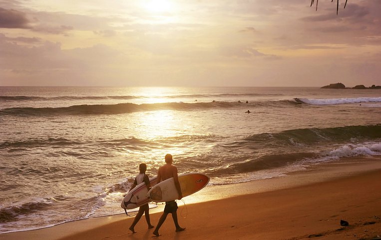 Citrus Hikkaduwa 4 океан.jpg Citrus Hikkaduwa 4 океан.jpg