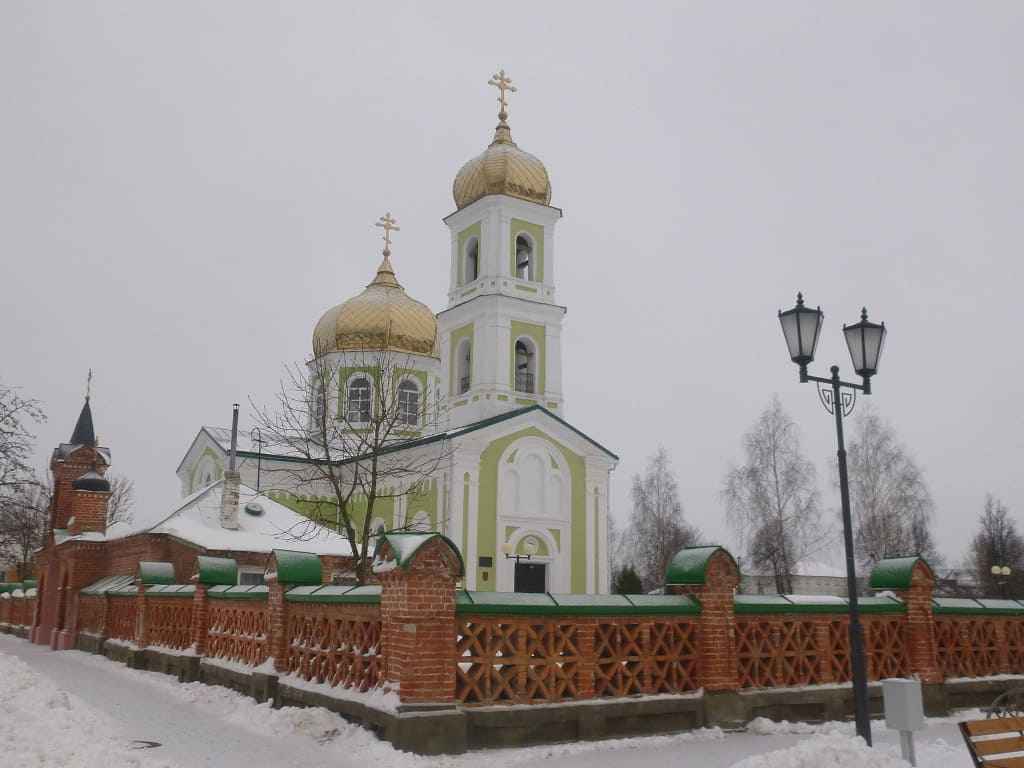 Храм Александра Невского в Мстиславле.jpg