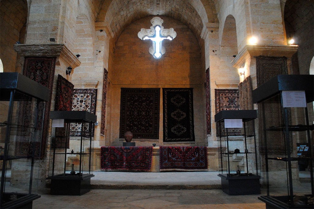 6. Музей ковра.jpg