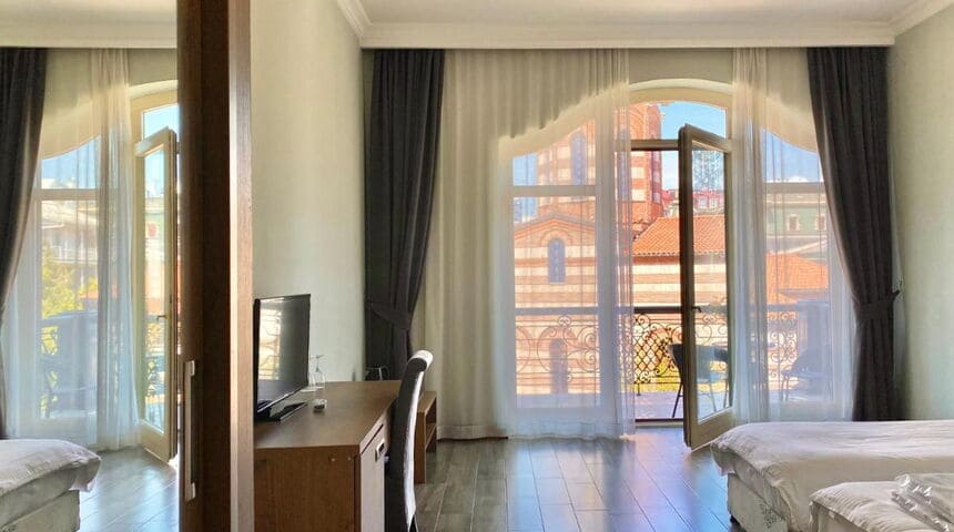 Boutique Hotel O. Galogre в Батуми , номер в отеле.jpg