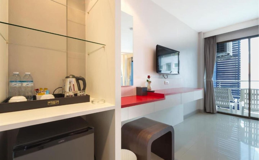 Отель Alfresco Phuket Hotel 3 кухня.jpeg Отель Alfresco Phuket Hotel 3 кухня.jpeg