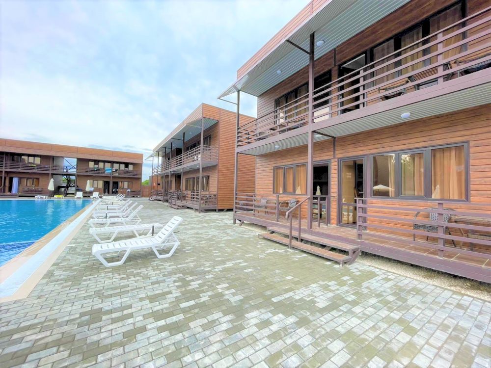 Отель Sea Place вид на корпуса отелея.jpg