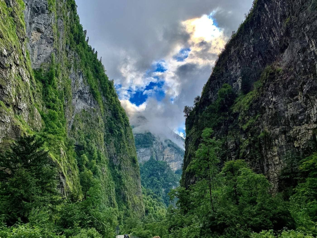 Абхазия, Юпшарский каньон.jpg