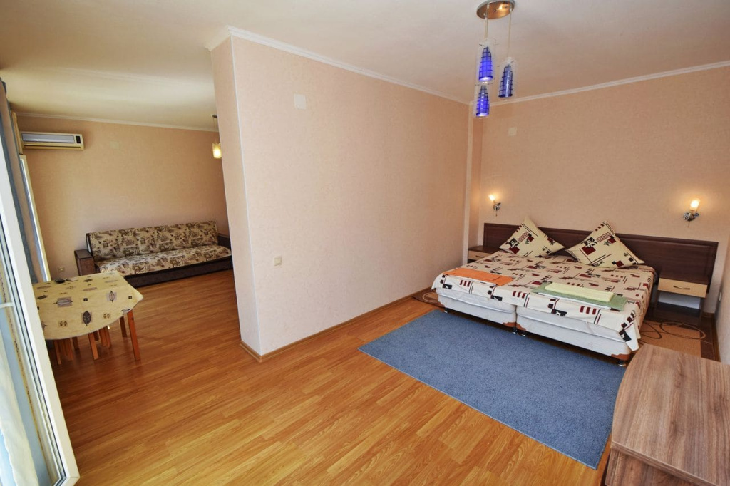 Гостевой Дом Профит -две комнаты.jpg