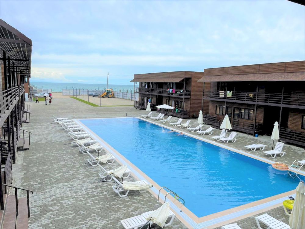 Отель Sea Place боковой вид на отель.jpg