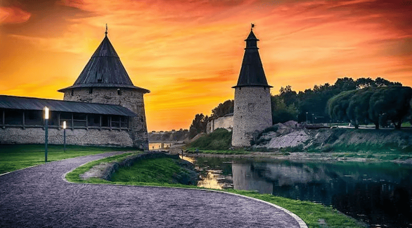 Псковский Кром.png