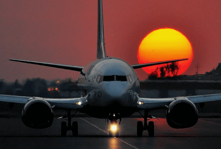 Самолет взлетает в Азербайджан.png