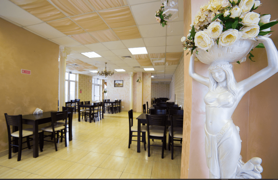 Гостиница Бархатные сезозоны- кафе.png