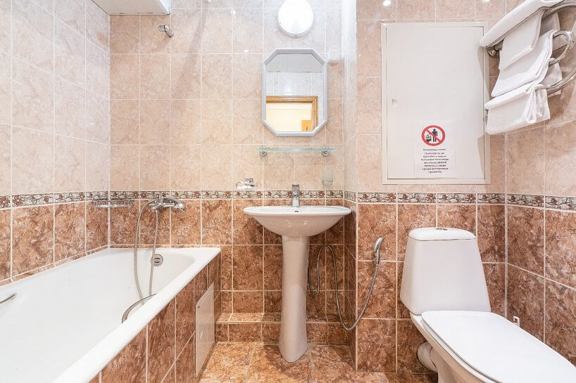 Отель в Москве Мосуз Центр двухместный стандарт саузел.jpg
