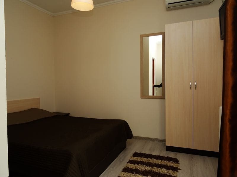 Гостевой дом Валентина в Геленджике- вид в номер.jpg Гостевой дом Валентина в Геленджике- вид в номер.jpg