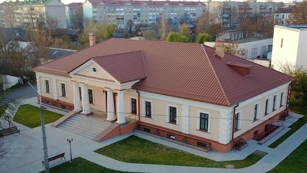 Слуцкий краеведческий музей.jpg