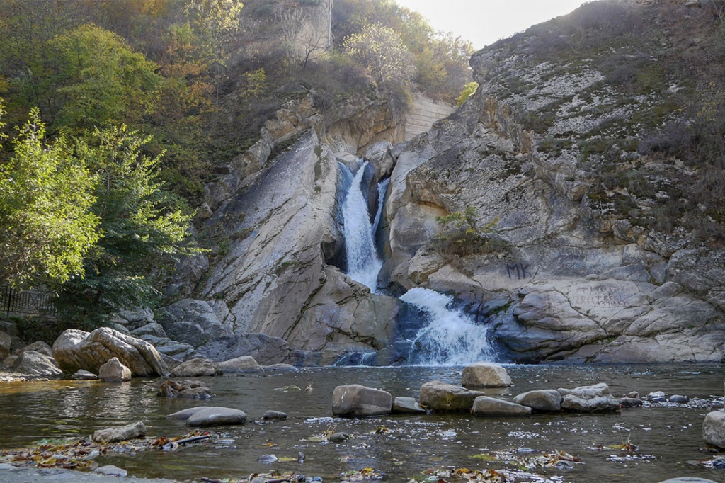 13. Ханадский водопад.jpg