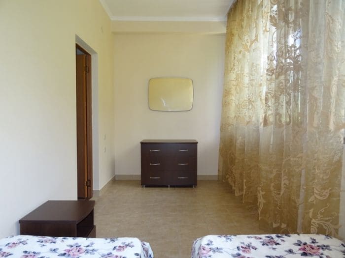 Отель Генерал Дбар , вид на тумбучку.jpg Отель Генерал Дбар , вид на тумбучку.jpg